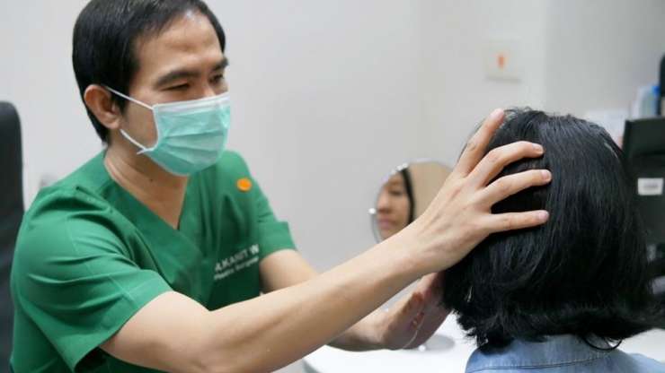 ภาวะแทรกซ้อน อะไรบ้างที่ต้องเจอ หลังผ่าตัดดึงหน้า
